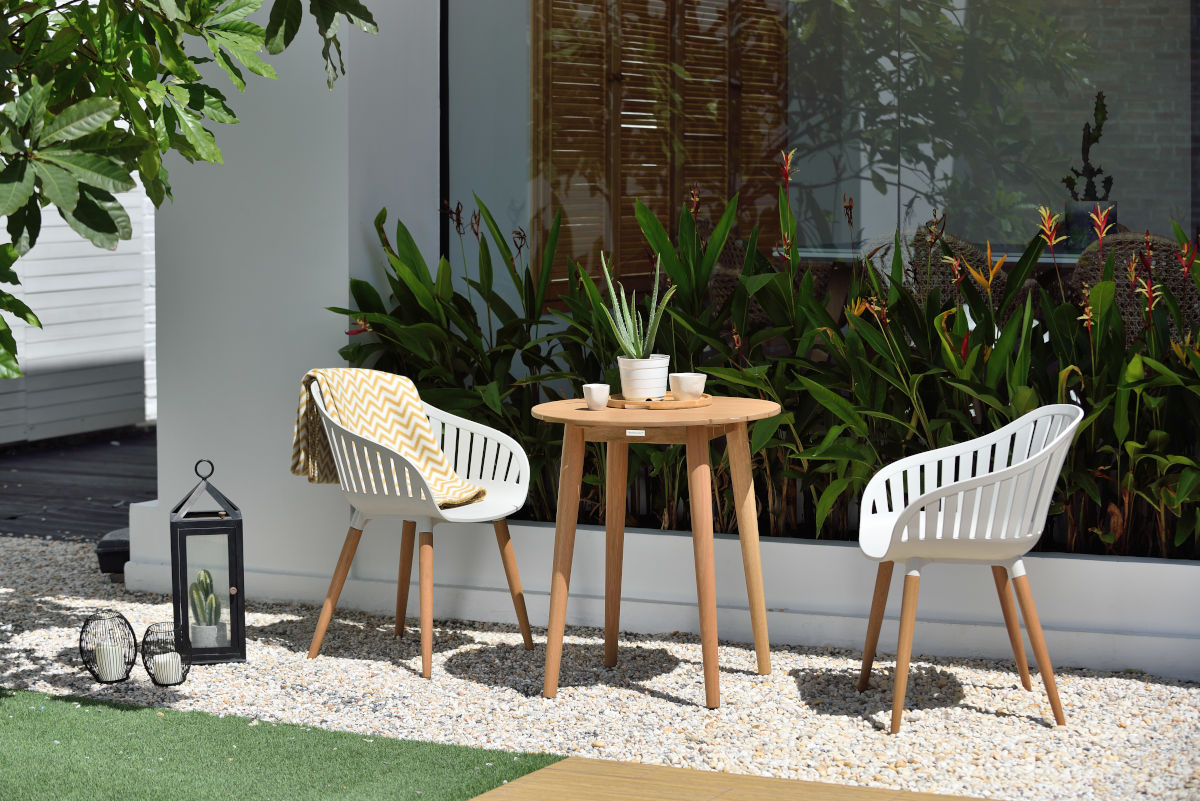 Nassau 66cm Bistro Set - White Social Plastic®